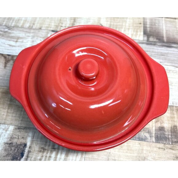 Ceramic Red Lidded Casserole Dish With Handles Portugal Stoneware 2-Piece Set - Picture 2 of 6